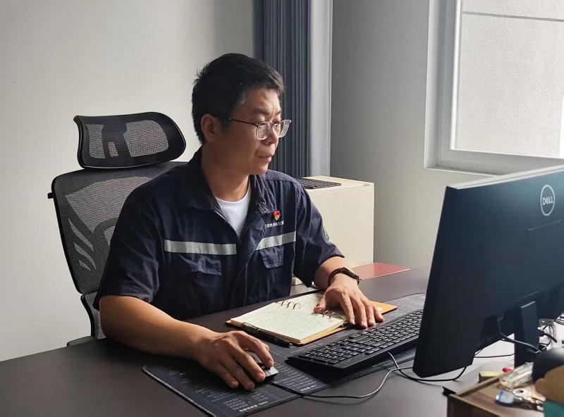 阮欣：一心干工作 丹心謀發展