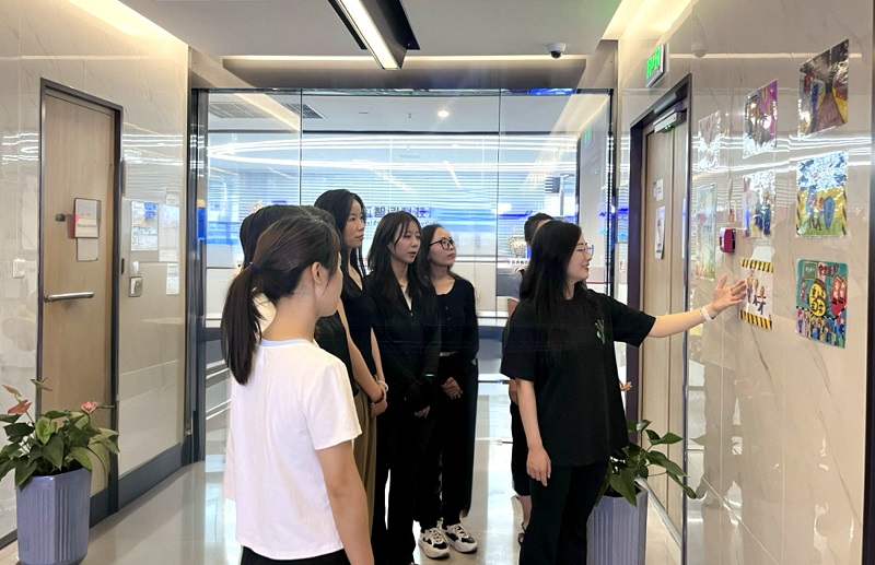 智引公司:念好服務(wù)“三字訣” 當(dāng)好女職工的“娘家人”