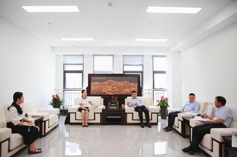 杜永康帶隊前往神木煤化工公司開展業務交流