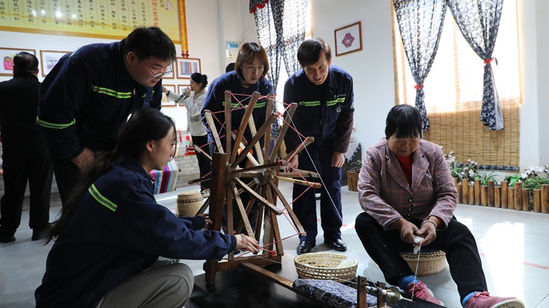 遇見(jiàn)非遺 妙筆生花——富平公司組織開(kāi)展新聞宣傳培訓(xùn)暨秋日采風(fēng)活動(dòng)
